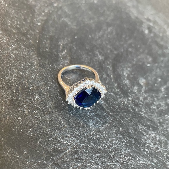 Sterling Silver Cubic Zirconia Blue Sapphire Ring - Picture 3 of 16